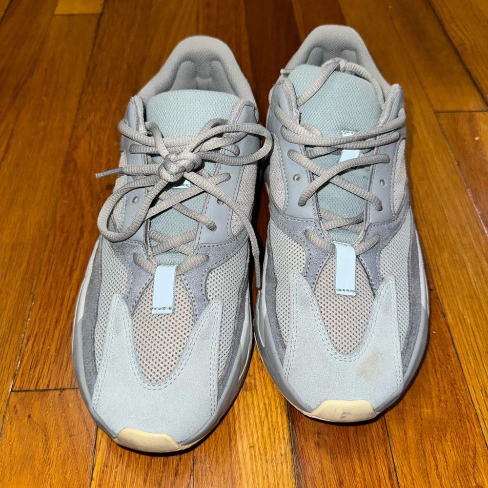 Yeezy 700 Inertia